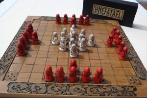 10-Hnefatafl-300x200 Na Mesa: jogos de tabuleiro (board games) ancestrais