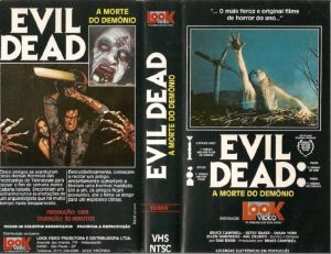 03-Evil-Dead-1-300x231 Na Mesa: Betrayal at House on the Hill Seria o Evil Dead dos Board Games?