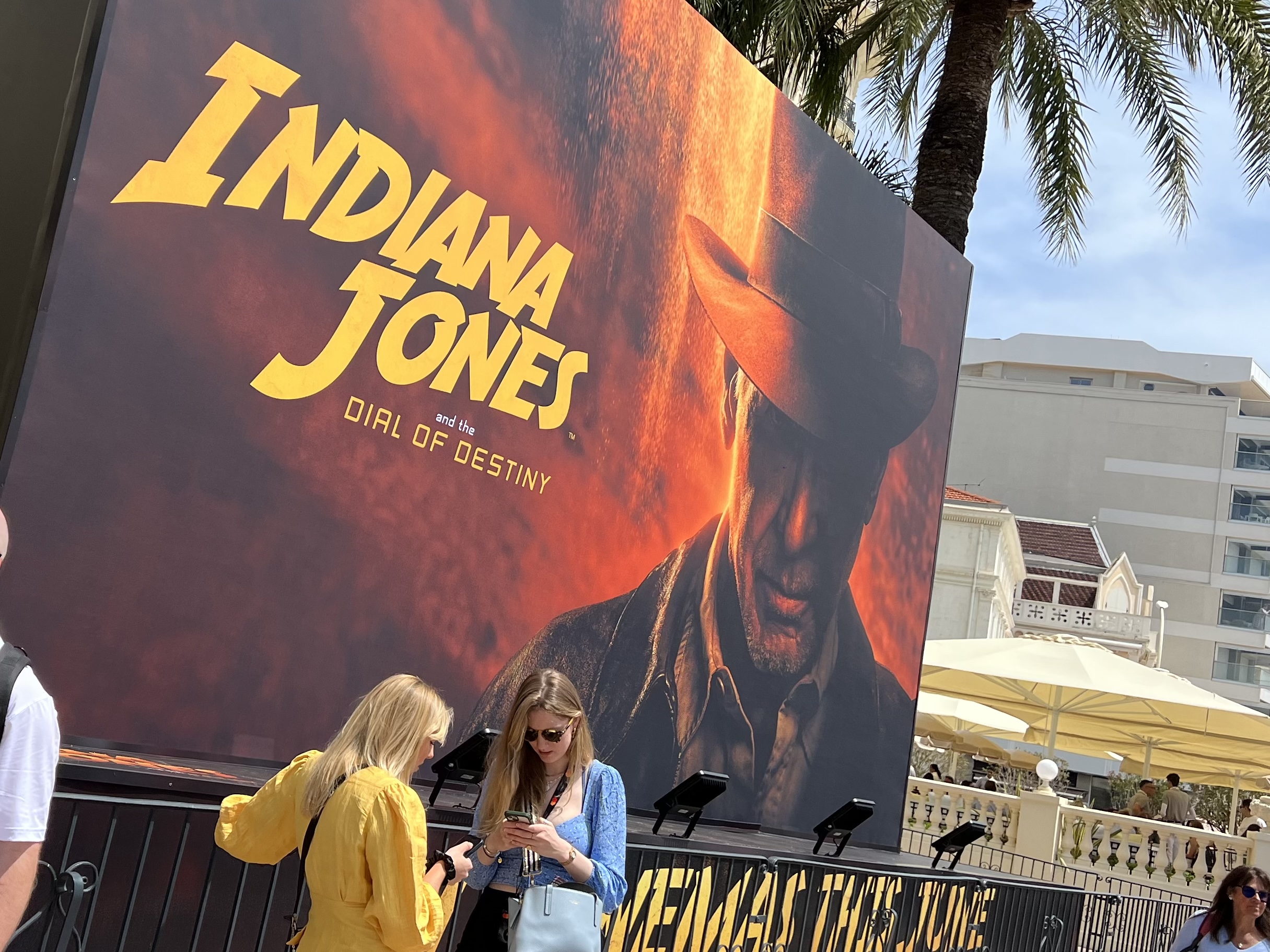 poster-1 Indiana Jones e a Relíquia do Destino tem premier de gala em Cannes com ovação a Ford