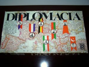 Diplomacia-Caixa-da-Grow-300x225 10 Board Games Clássicos Mais Influentes